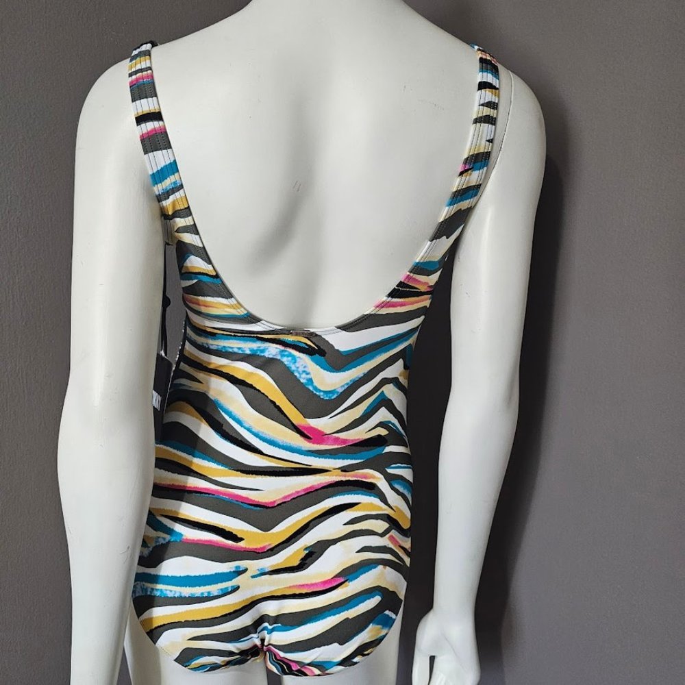 DKNY Mesh Side-Stripe Ruched One-Piece Swimsuit Size 8 - Picture 5 of 12